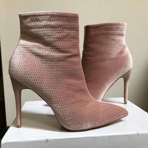 Boohoo | Shoes | Nwot Pink Velvet 